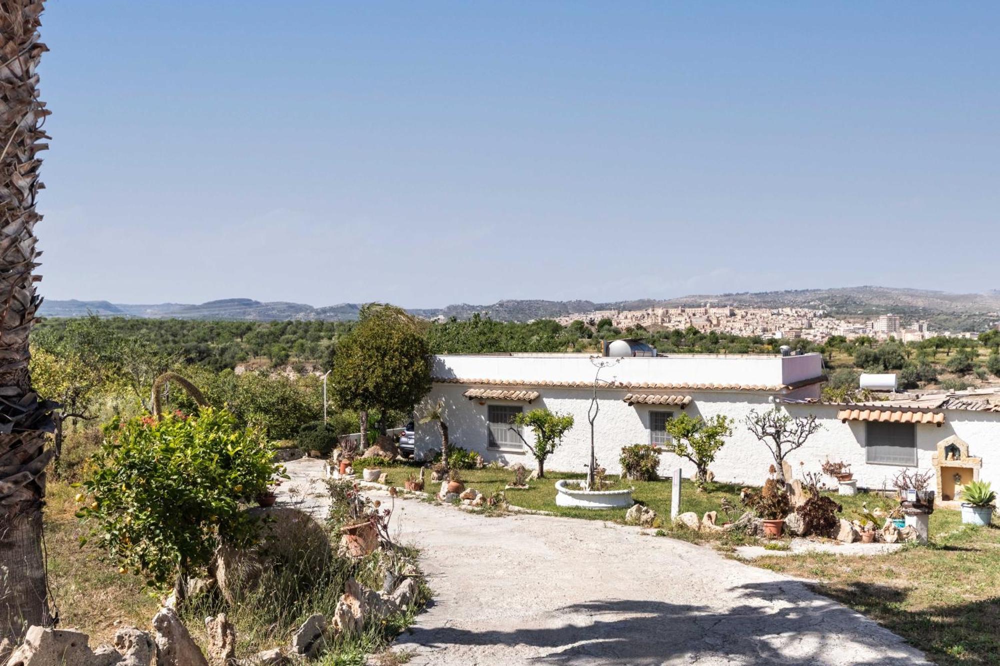 Villa Annamaria Noto Luaran gambar